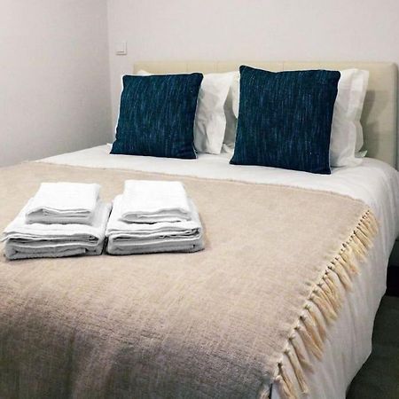 Loving Apartment By The River Порту Экстерьер фото